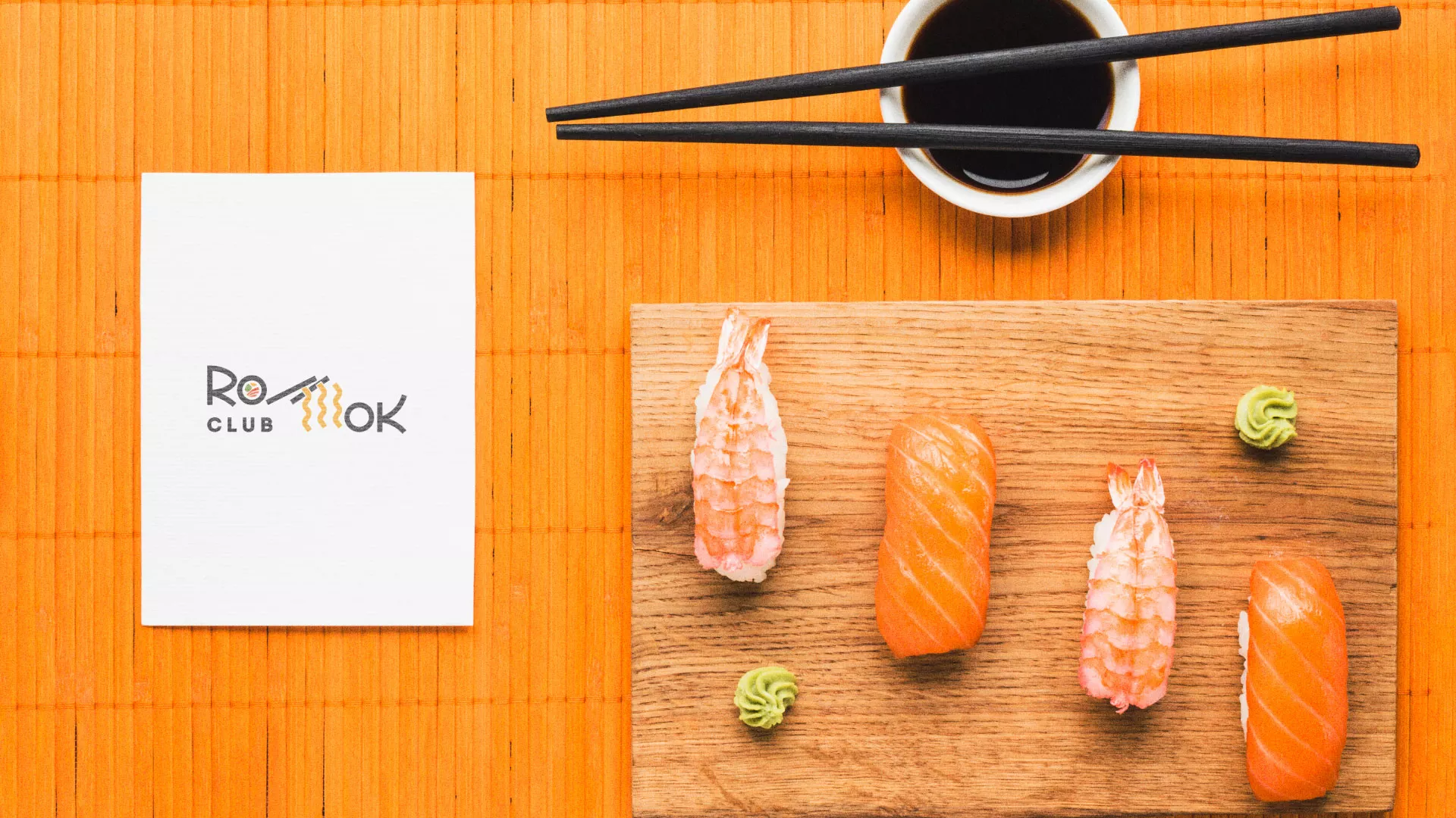 Создание логотипа суши-бара «Roll Wok Club» в Балашове